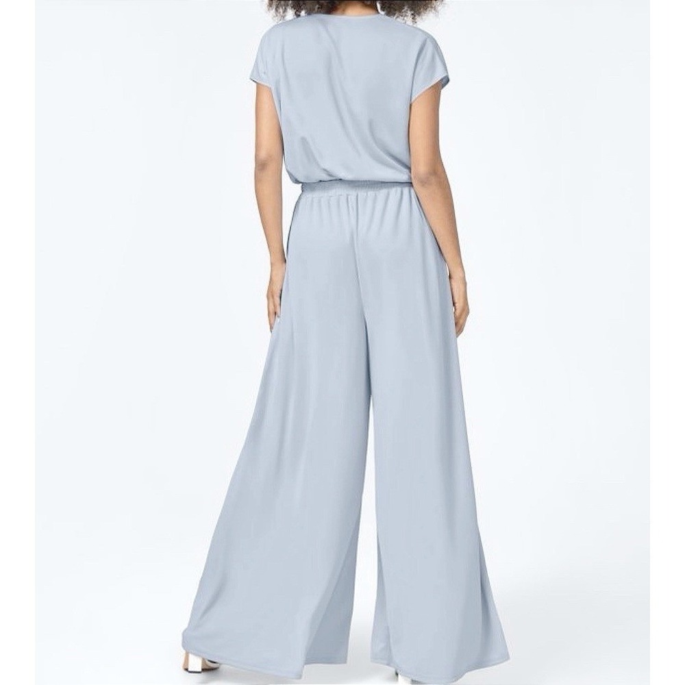 Halara Wide Leg Jumpsuit Faux Wrap V-Neck Pleated Short Sleeve Pocket XS - Picture 2 of 9